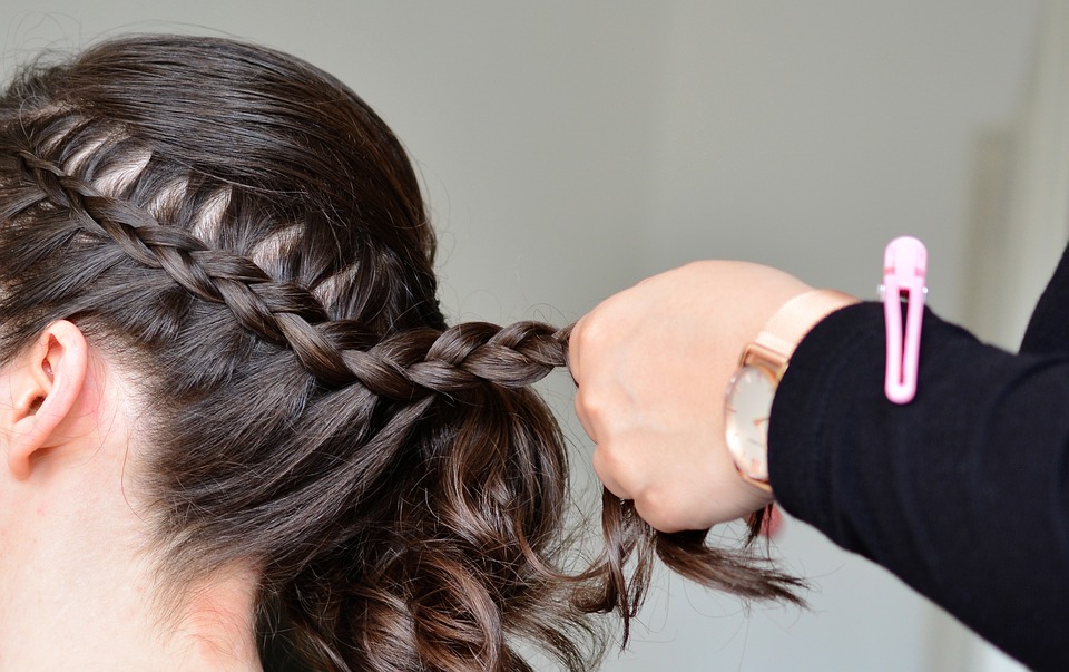 lady with braids